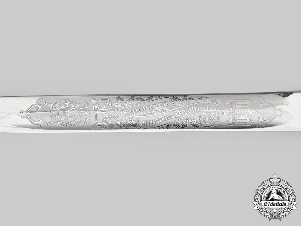 germany,_heer._an_nco/_officer’s_etched_dress_bayonet,_by_carl_eickhorn_c2020_165_mnc5145_1_1