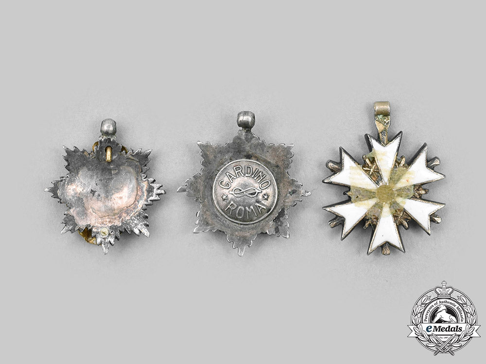international._a_group_of_three_miniatures_from_greece,_estonia_and_portugal,_c.1930_c2020_165_mnc7046_1