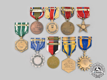united_states._a_lot_of_nine_medals_c2020_167_mnc8792_1