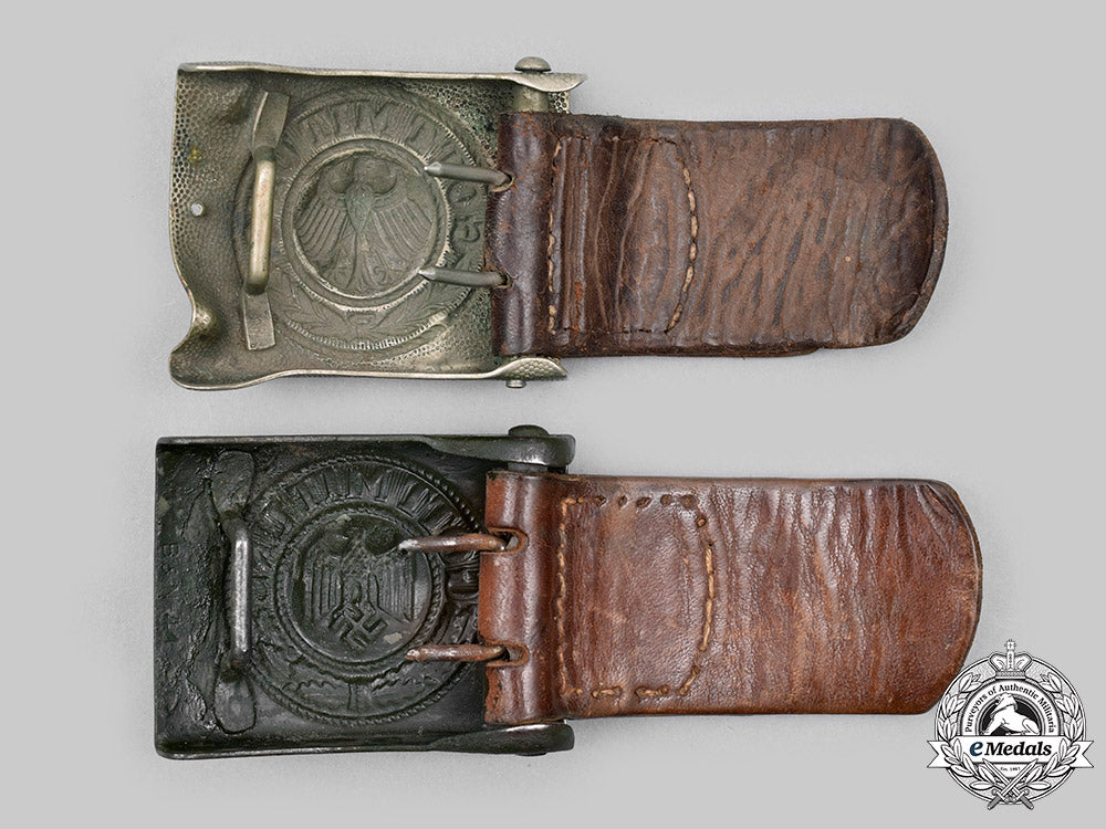 germany._heer._a_pair_of_em/_nco_belt_buckles_c2020_171_mnc4560_1