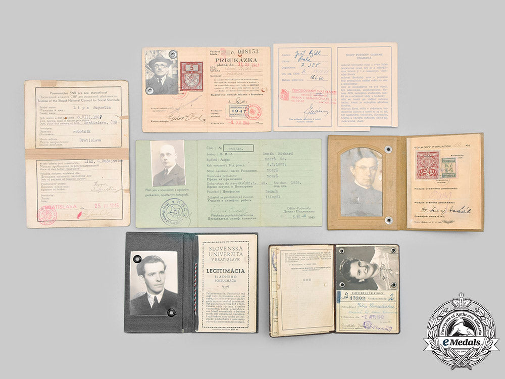 slovakia,_i_republic._a_mixed_lot_of_travel_booklets_and_documents_c2020_174_mnc1753_1
