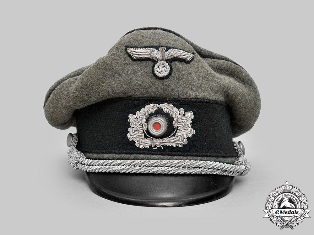 germany,_heer._an_administrative_officer’s_visor_cap_c2020_189_mnc7990_2_1