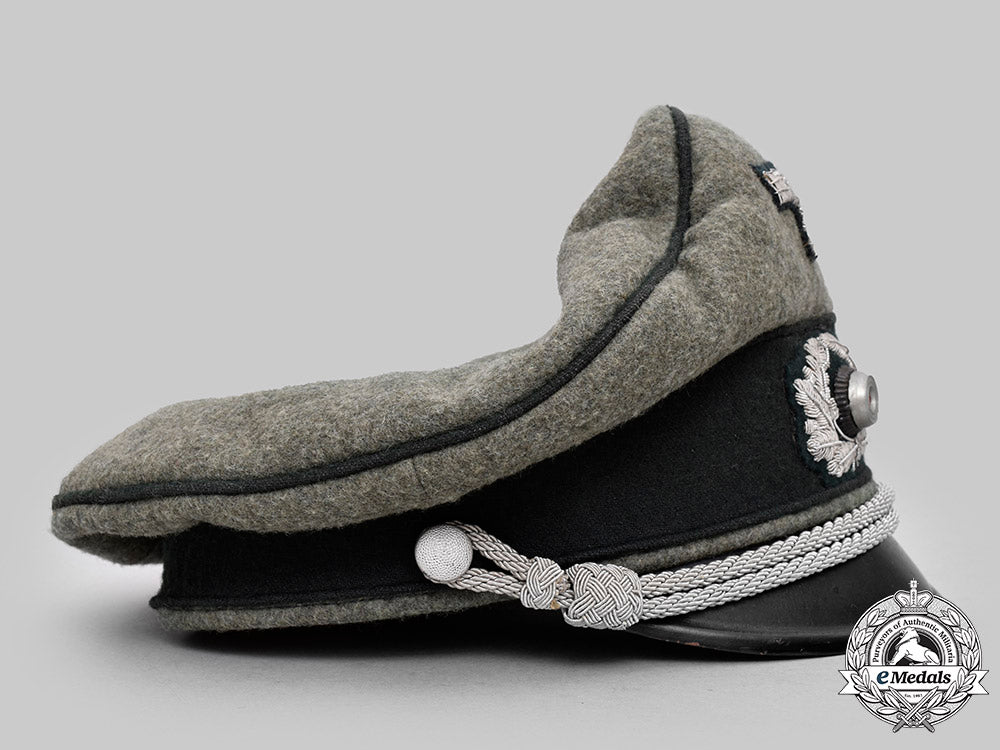 germany,_heer._an_administrative_officer’s_visor_cap_c2020_190_mnc7992_2_1
