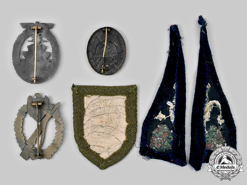 germany,_wehrmacht._a_lot_of_badges_and_insignia_c2020_191_mnc1161