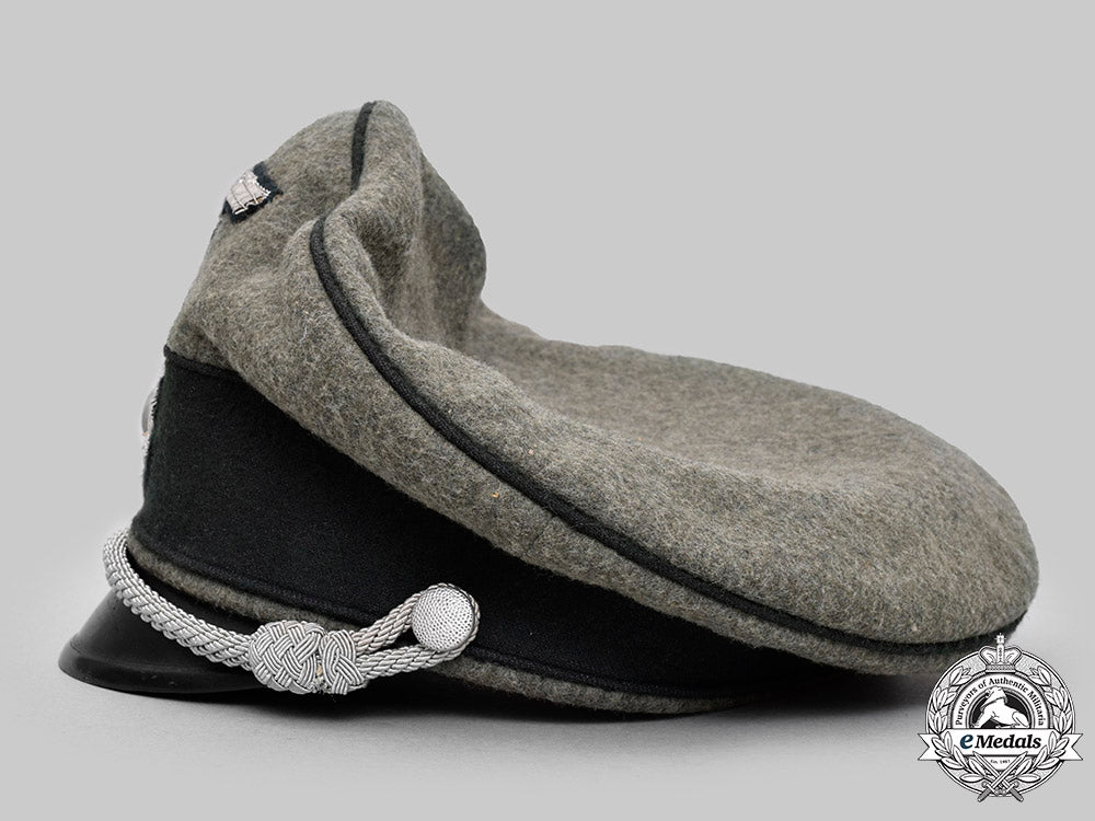 germany,_heer._an_administrative_officer’s_visor_cap_c2020_192_mnc7996_2_1