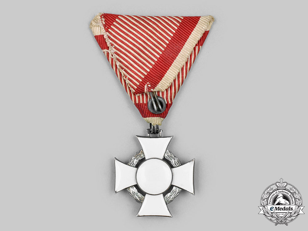 austria,_empire._a_military_merit_cross,_iii_class_with_war_decoration,_cased_c2020_194_mnc0653