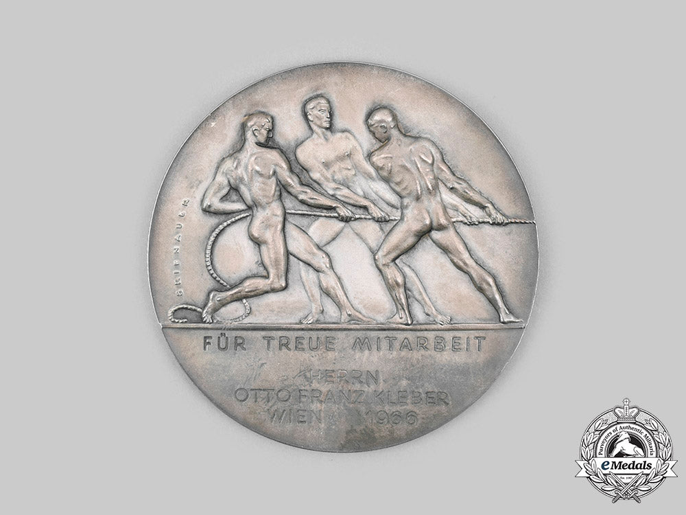 austria,_ii_republic._a_merit_medal_for_economic_distinction_to_otto_kleber,_with_case,_by_edwin_grienauer_c2020_194_mnc1188_1