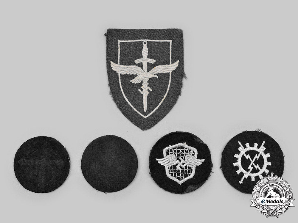 germany,_luftwaffe._a_lot_of_uniform_trade_insignia_c2020_199_mnc2183