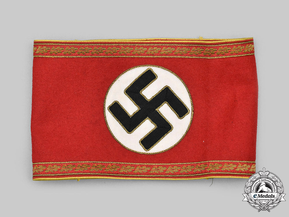 germany,_nsdap._a_reichs-_level_reichsleiter_einer_hauptstelle_armband_c2020_201_mnc6821_1_1_1_1