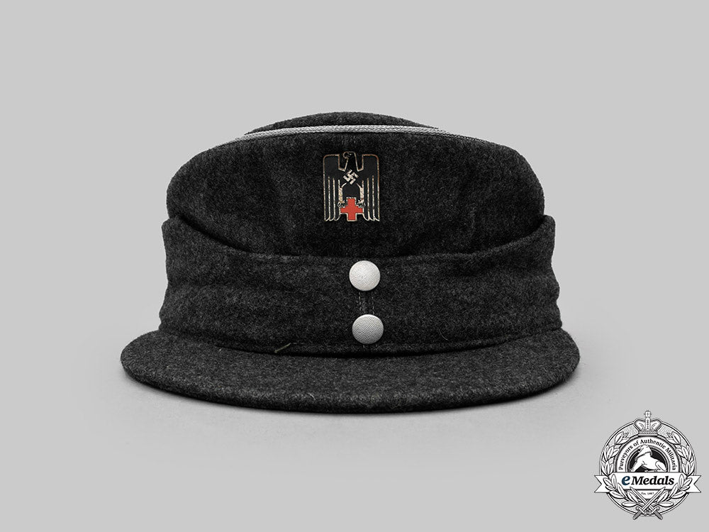 germany,_drk._a_red_cross_officer’s_m43-_style_cap&_medical_pouch_c2020_210_mnc5410