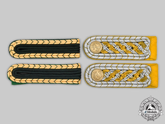 germany,_third_reich._a_mixed_lot_of_shoulder_boards_c2020_211_mnc3233_1_1