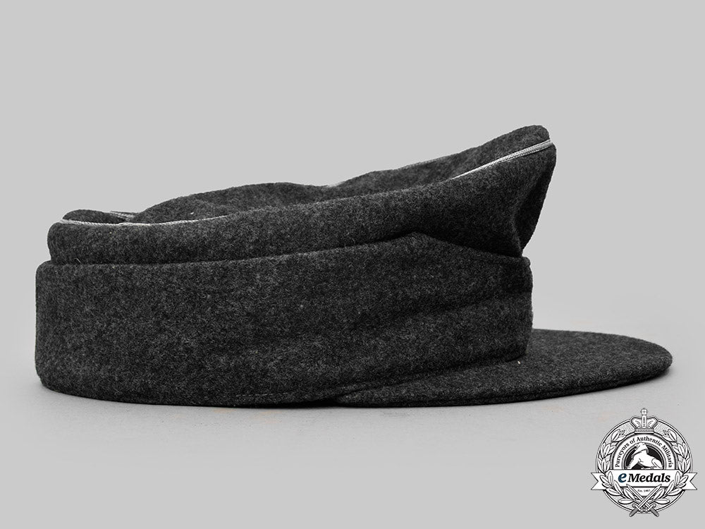 germany,_drk._a_red_cross_officer’s_m43-_style_cap&_medical_pouch_c2020_211_mnc5413