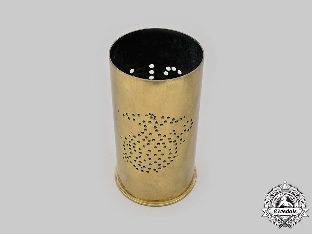 united_states._a_pair_of_usmc_trench_art_brass_shell_cases_c2020_219_mnc8908