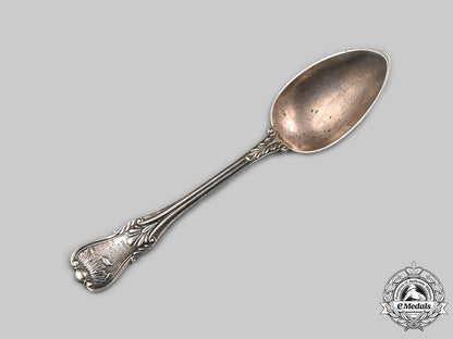 germany,_imperial._a_spoon_from_the_personal_cutlery_set_of_kaiser_wilhelm_ii,_by_sy&_wagner_c2020_229_mnc3065