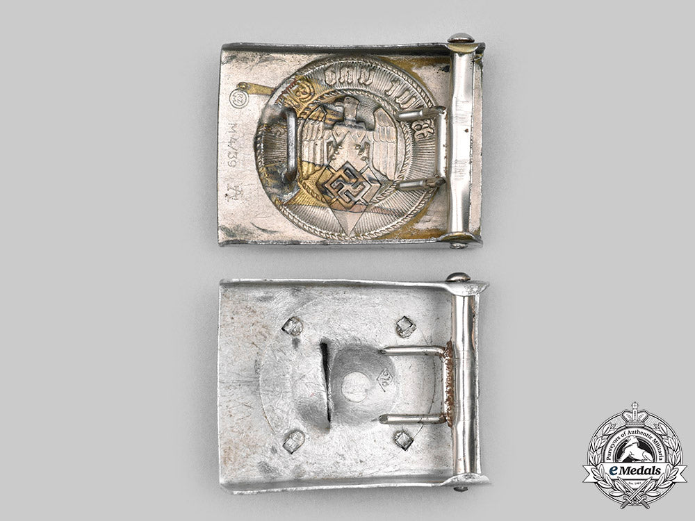 germany,_third_reich._a_pair_of_belt_buckles_c2020_237_mnc4694_1