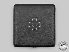 Germany, Wehrmacht. A Presentation Case For A 1939 Iron Cross I Class