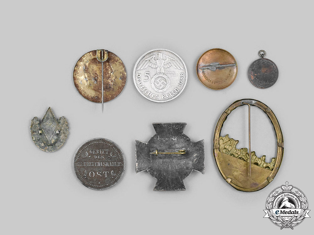 germany,_third_reich._a_mixed_lot_of_badges_and_coins_c2020_243_mnc1024_1