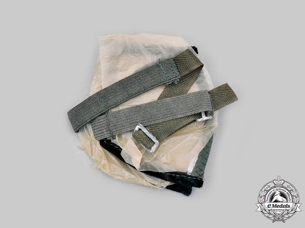 germany,_wehrmacht._two_sets_of_m42_dust_goggles_c2020_254_mnc8971_1