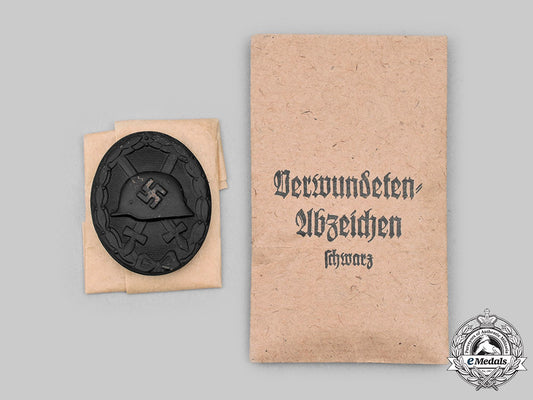 germany,_wehrmacht._a_black_grade_wound_badge,_by_heinrich_wander_c2020_256_mnc8973