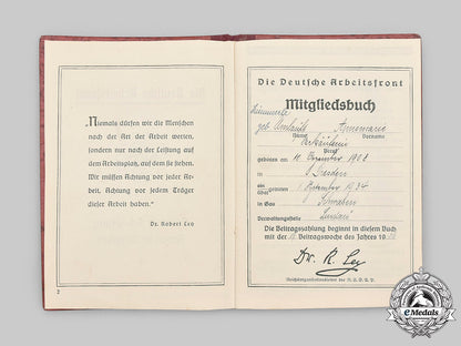 germany,_daf._a_lot_of_german_labour_front_membership_booklets_c2020_262_mnc6867