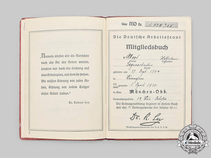 germany,_daf._a_lot_of_german_labour_front_membership_booklets_c2020_263_mnc6868