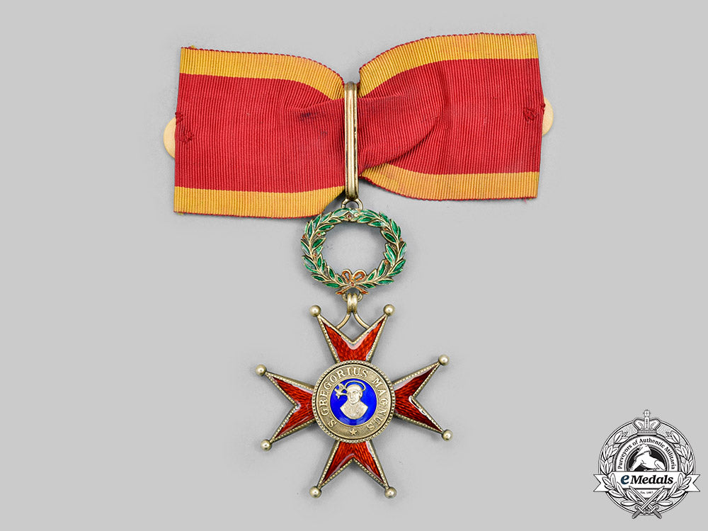 vatican._equestrian._an_order_of_st._gregory_the_great,_iii_class,_commander,_by_tanfani&_bertarelli,_c.1920_c2020_267_mnc7229_1_1