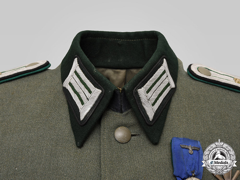 germany,_wehrmacht._an_armed_forces_official_engineer/_technical_staff_officer-_grade_service_tunic_c2020_282emd_0354_1_1