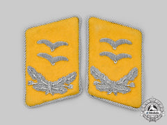 Germany, Luftwaffe. A Set Of Flight Personnel Oberleutnant Collar Tabs