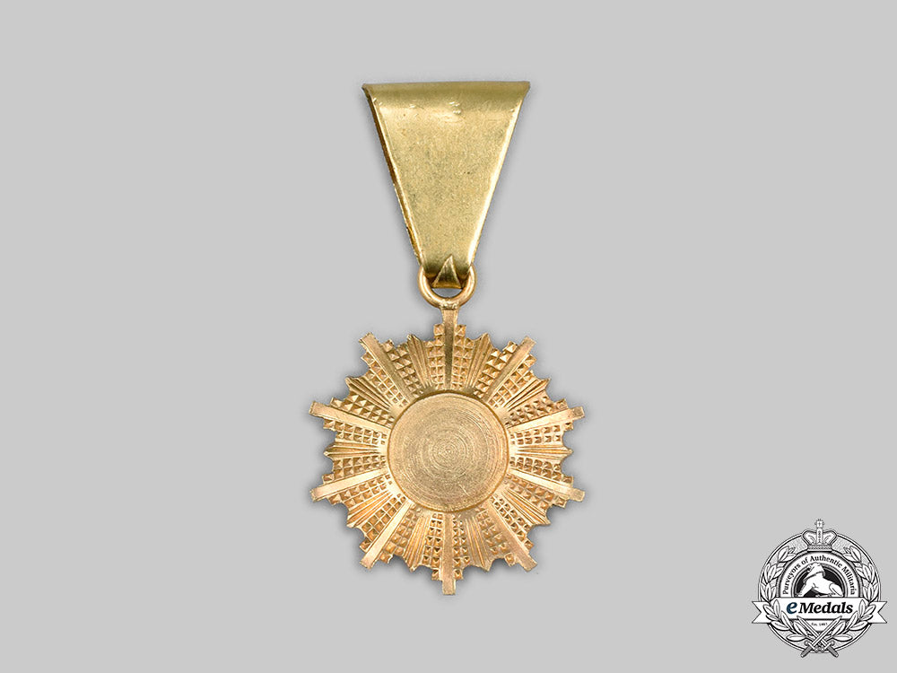 romania,_socialist_republic._order_of23_august,_i_class_grand_cross_badge,_c.1970_c2020_293_mnc3193