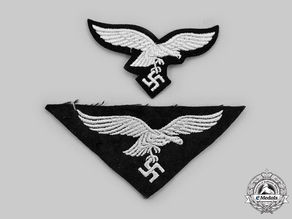 germany,_luftwaffe._a_pair_of_uniform_insignia_c2020_294_mnc2315