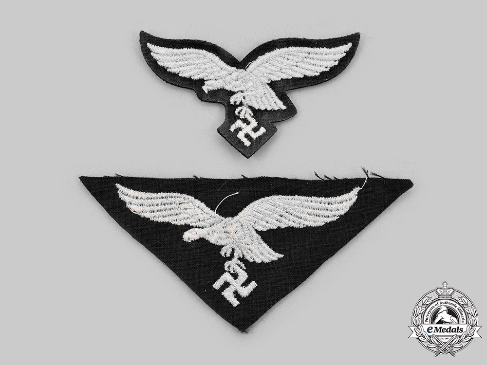 germany,_luftwaffe._a_pair_of_uniform_insignia_c2020_295_mnc2317