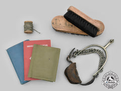 Canada, Cef. A First And Second War Lot Of Seven Military Items