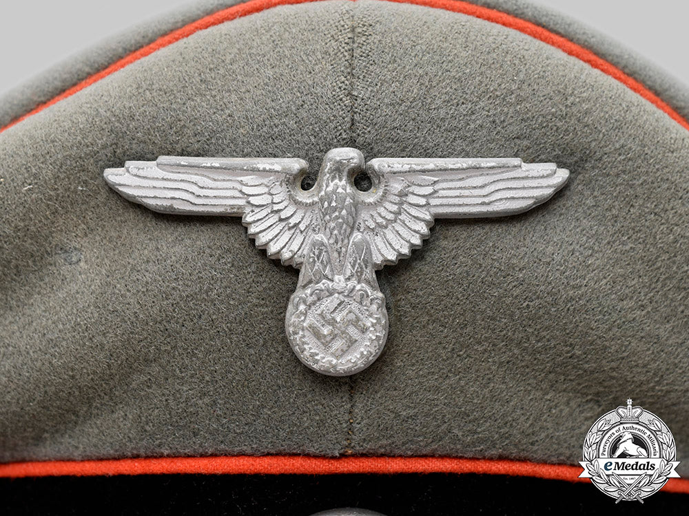 germany,_ss._a_waffen-_ss_artillery/_assault_gun_officer’s_visor_cap_c2020_3038_mnc1005_1