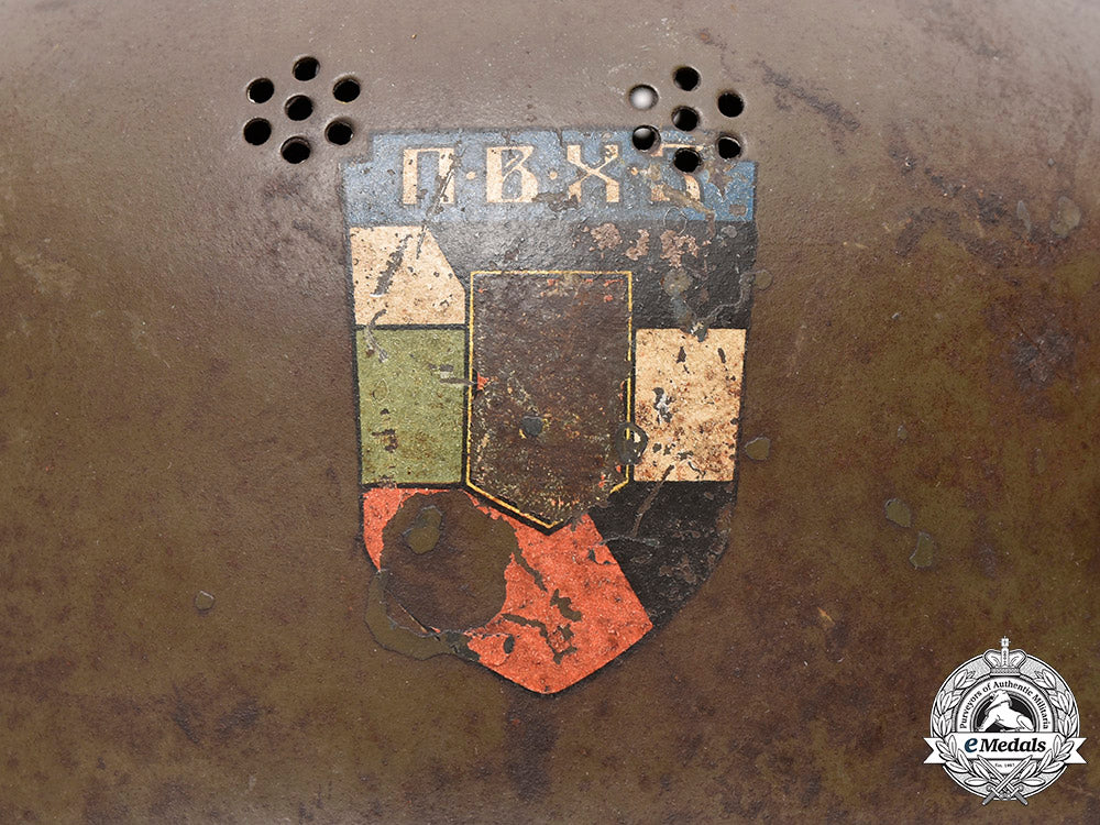 bulgaria,_kingdom._a_royal_army_air_defence_and_chemical_protection_model1938"_luftschutz"_steel_helmet,_c.1942_c2020_3136_mnc1710_1