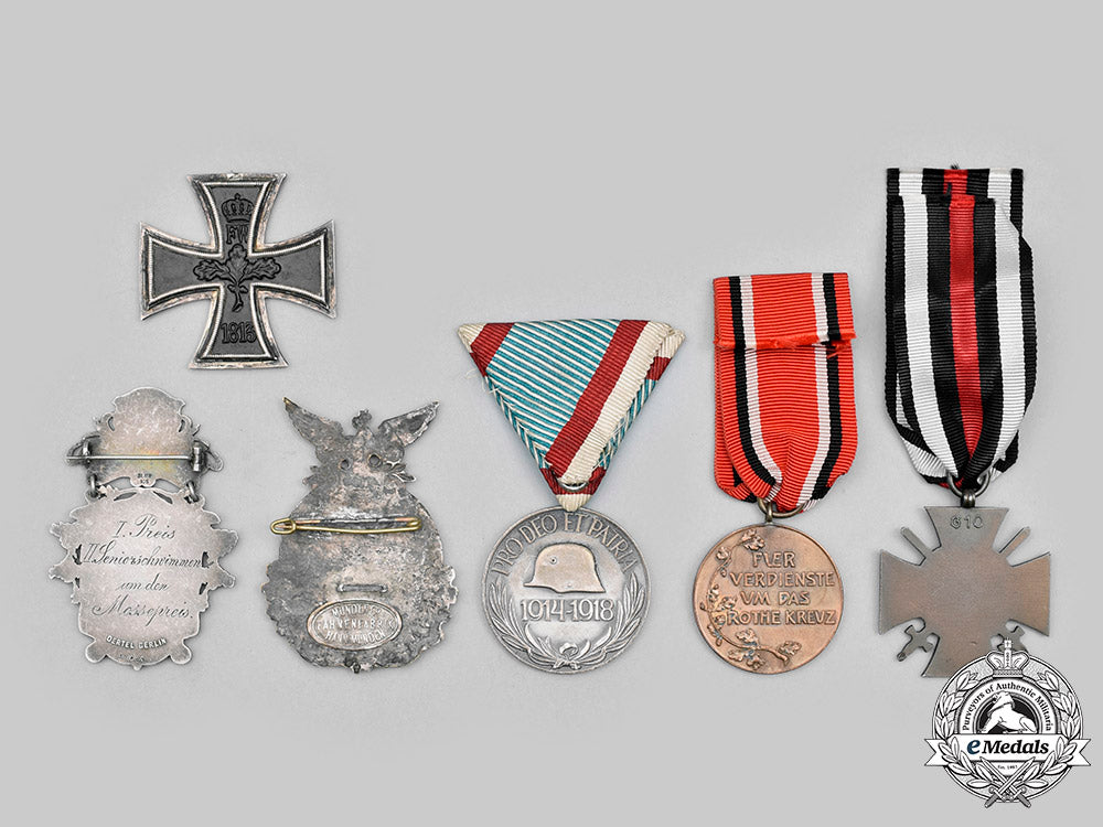 germany._a_mixed_lot_of_badges_and_medals_c2020_335_mnc7307