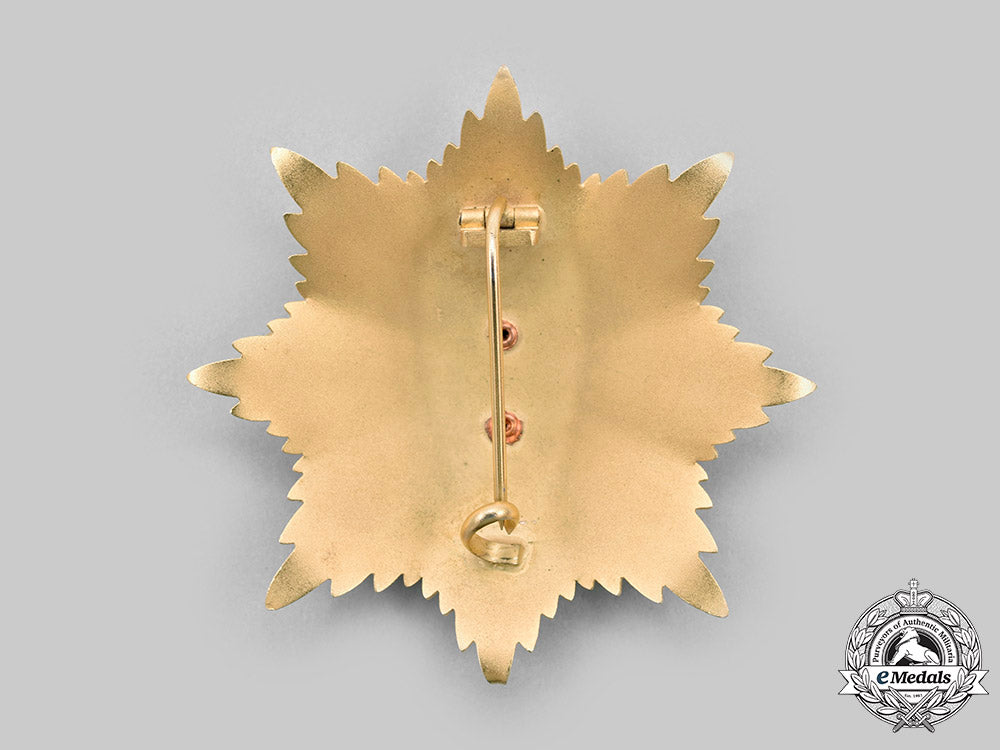 international._an_unidentified_byzantine_cross_religious_decoration_c2020_336_mnc1670_1_1