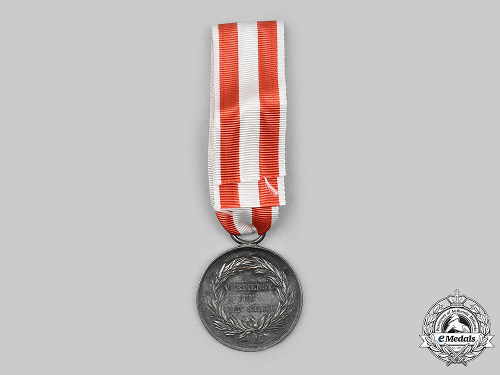 germany,_prussia._a_general_honour_decoration,_ii_class,_with_case_c2020_349_mnc2281