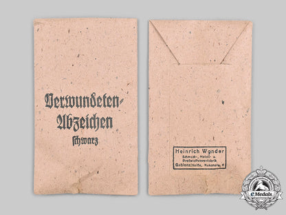 germany,_wehrmacht._a_black_grade_wound_badge,_by_heinrich_wander_c2020_374c2020_307_mnc3858_1