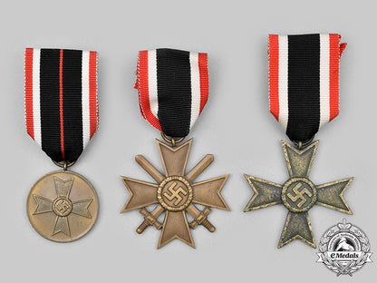 germany,_wehrmacht._a_lot_of_war_merit_decorations_c2020_391_mnc1926