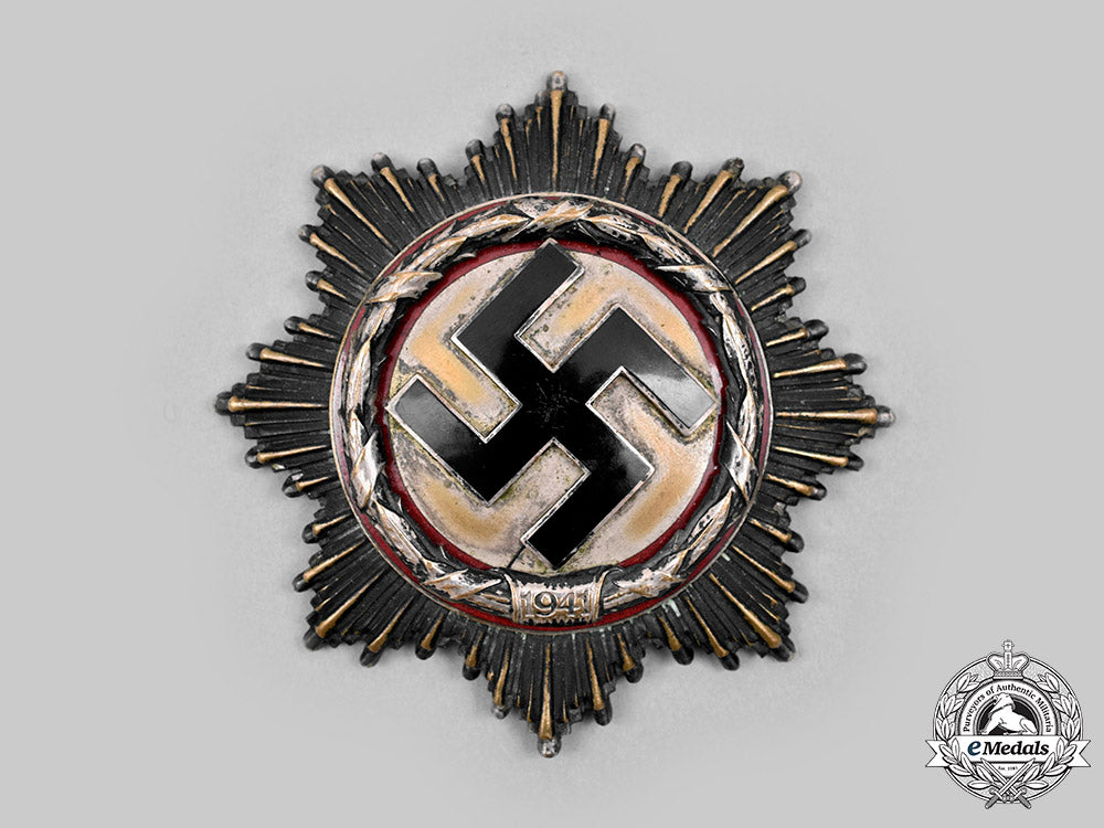 germany,_wehrmacht._a_german_cross_in_silver,_by_deschler&_sohn_c2020_395_mnc1513