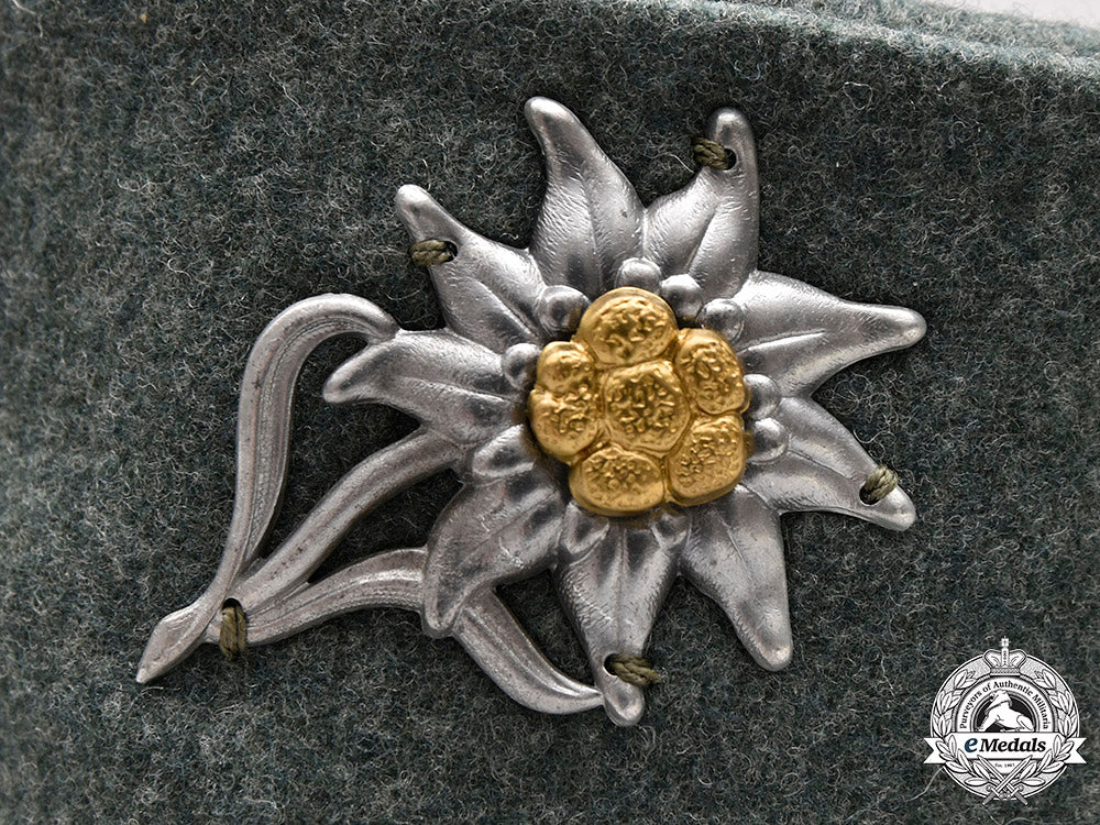 germany,_wehrmacht._a_heer_gebirgsjäger_em/_nco’s_mountain_cap,_by_hans_schildberger_c2020_395_mnc9453_1