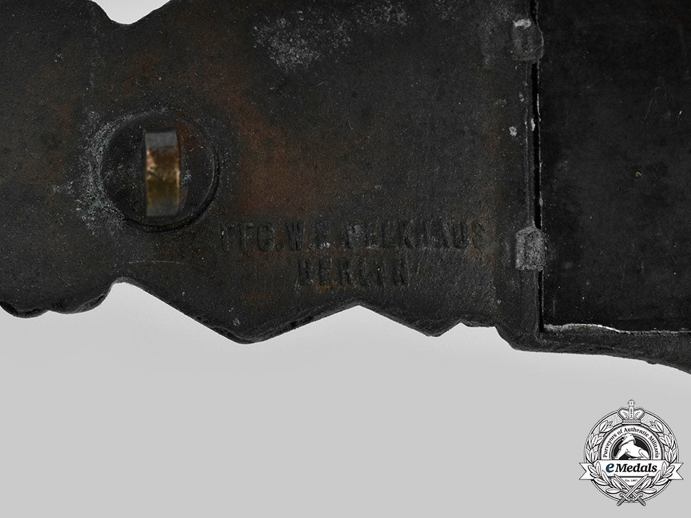 germany,_wehrmacht._a_close_combat_clasp,_bronze_grade,_by_c.e._juncker_c2020_408_mnc3353