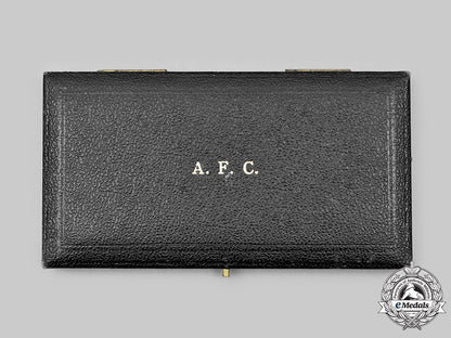 united_kingdom._an_air_force_cross_case,_by_the_royal_mint_c2020_410_mnc2695