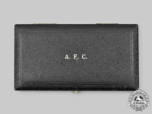 united_kingdom._an_air_force_cross_case,_by_the_royal_mint_c2020_410_mnc2695