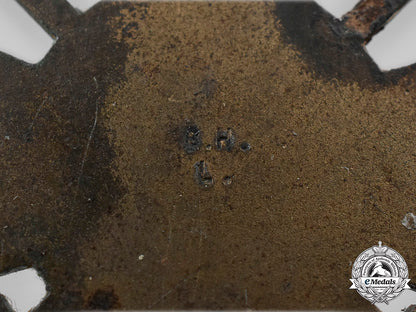 germany,_third_reich._a_mixed_lot_of_medals_and_insignia_c2020_422_mnc3983