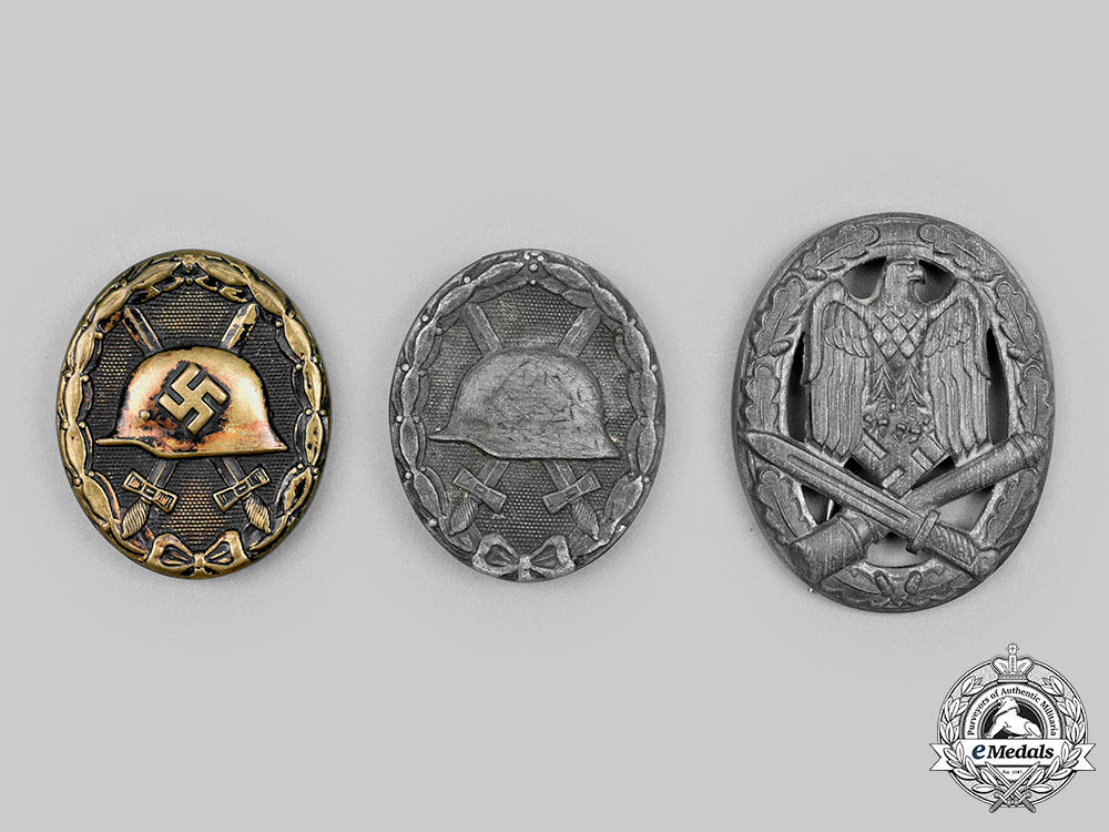 germany,_wehrmacht._a_lot_of_service_badges_c2020_430_mnc1609_1