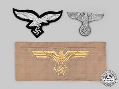 germany,_wehrmacht._a_lot_of_insignia_c2020_430_mnc6204