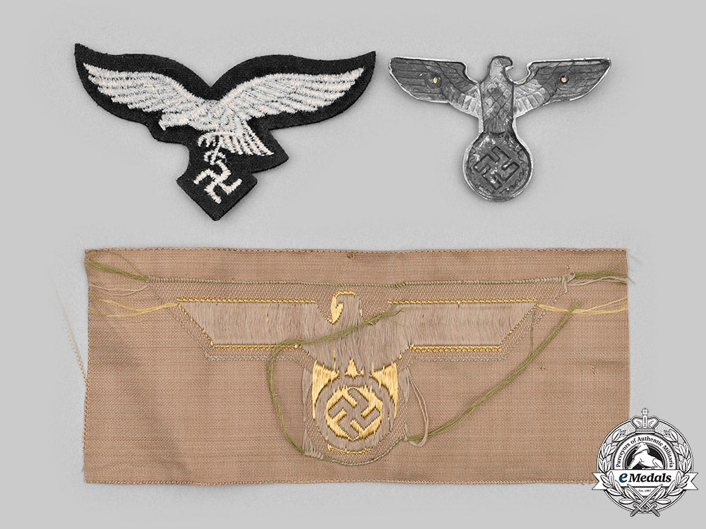 germany,_wehrmacht._a_lot_of_insignia_c2020_431_mnc6206
