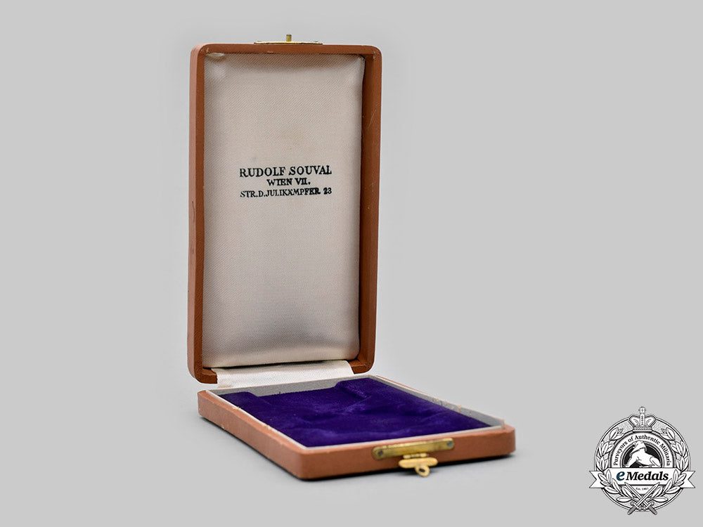 india._a_case_for_an_order_of_azad_hind,_ii_class_star,_by_rudolf_souval_c2020_448_mnc2675_1