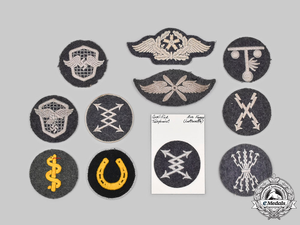 germany,_wehrmacht._a_mixed_lot_of_trade_and_specialist_insignia_c2020_449_mnc4028